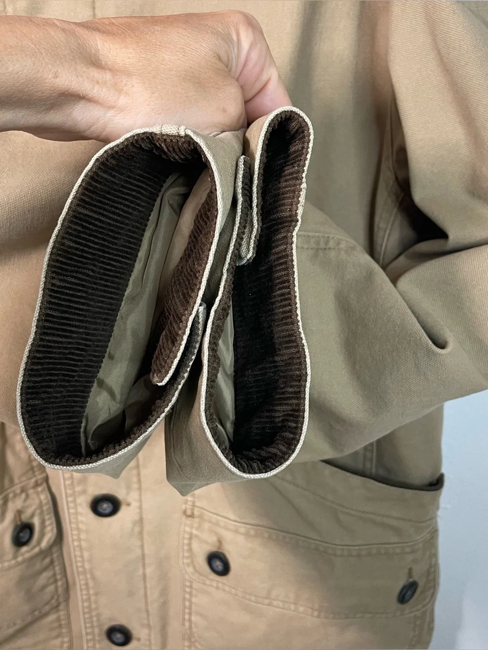 Orvis Classic Collection Canvas Barn Chore Jacket Tan- Size Large